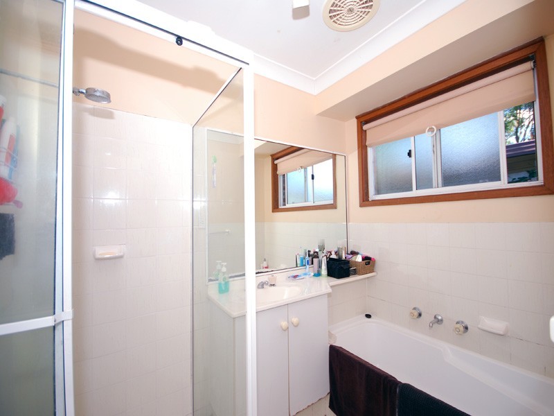 8 Benkari Avenue, Kariong NSW 2250