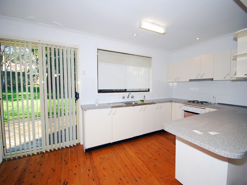 22 Jarrah Dr, Kariong NSW 2250