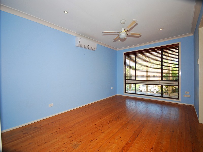 22 Jarrah Dr, Kariong NSW 2250