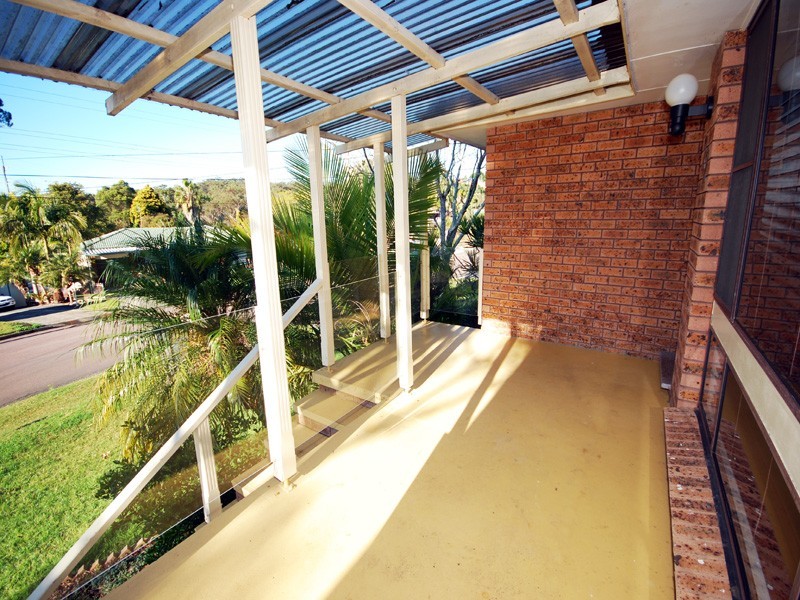 22 Jarrah Dr, Kariong NSW 2250