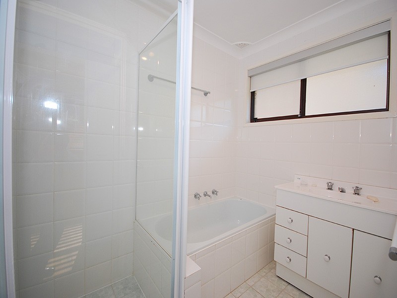 22 Jarrah Dr, Kariong NSW 2250