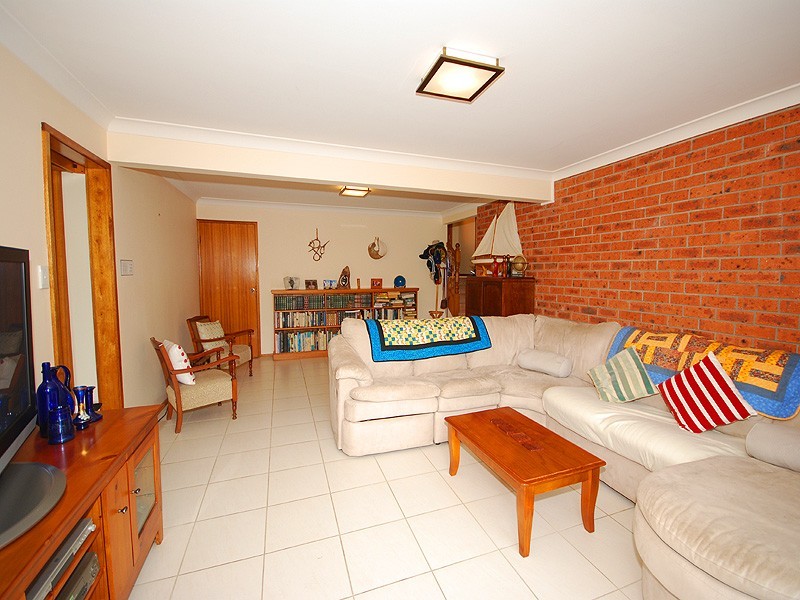 14 Barclay Close, Kariong NSW 2250