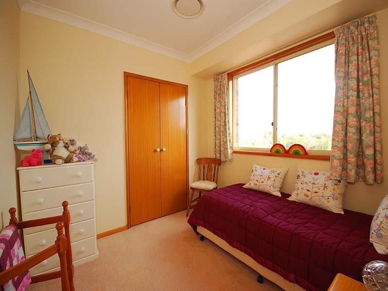 14 Barclay Close, Kariong NSW 2250