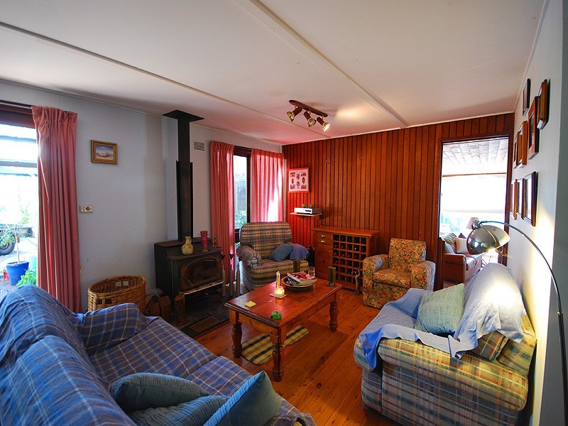 2207 Peats Ridge Road, Calga NSW 2250