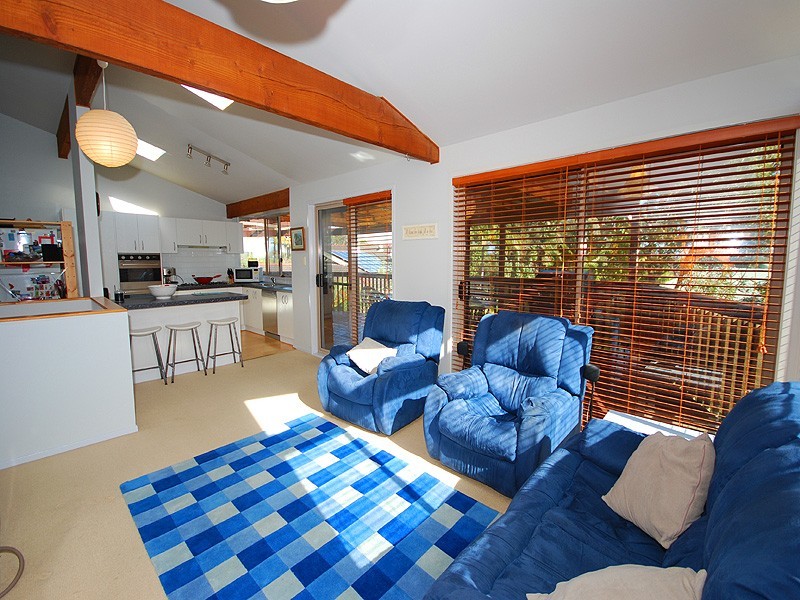 13 Barclay Close, Kariong NSW 2250