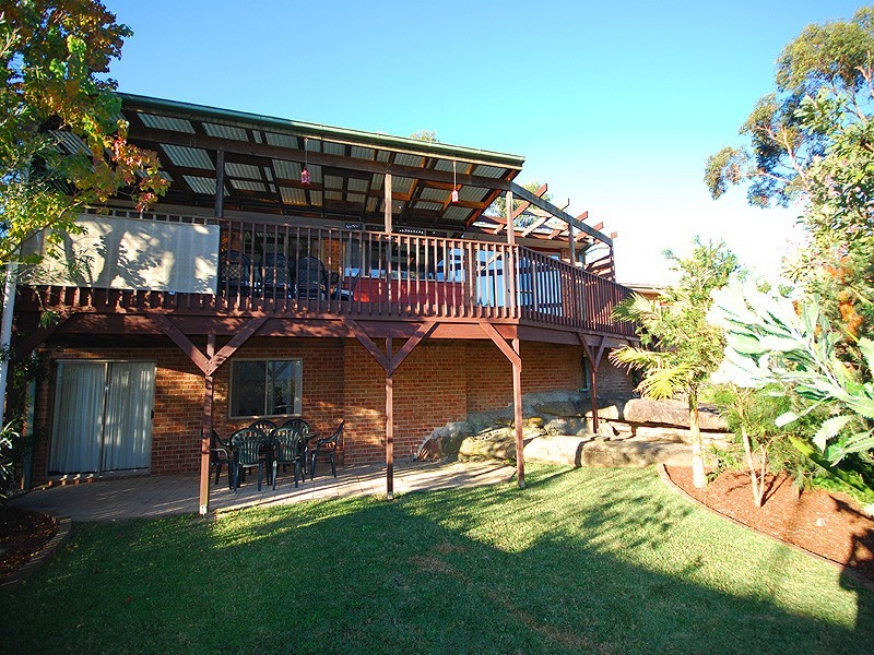 13 Barclay Close, Kariong NSW 2250