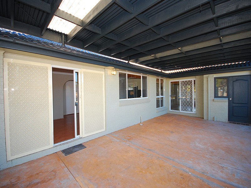 1 Foster Close, Kariong NSW 2250