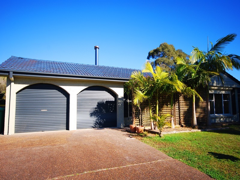 1 Foster Close, Kariong NSW 2250