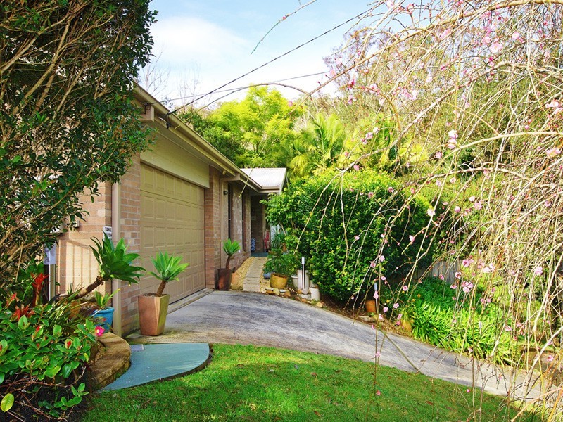 100 Blackbutt Street, Wyoming NSW 2250