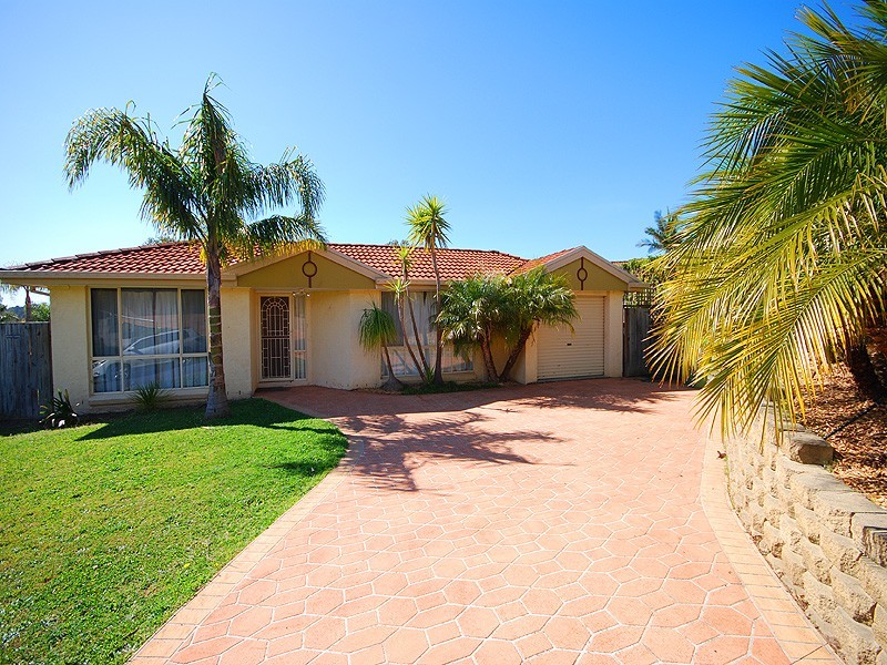 1 Lang Close, Kariong NSW 2250