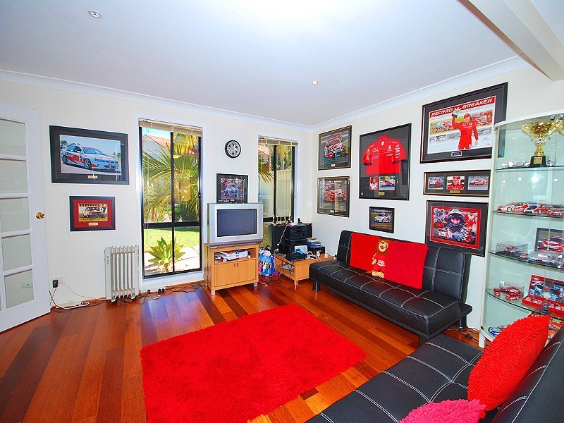 3 Woolybutt Crescent, Erina NSW 2250