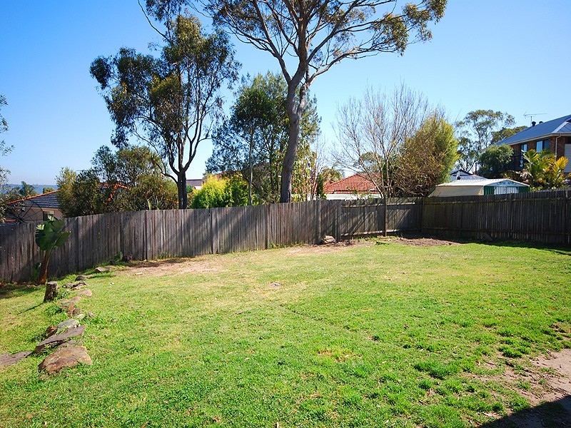 27 Truscott Avenue, Kariong NSW 2250