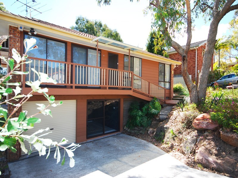 9 Barclay Close, Kariong NSW 2250