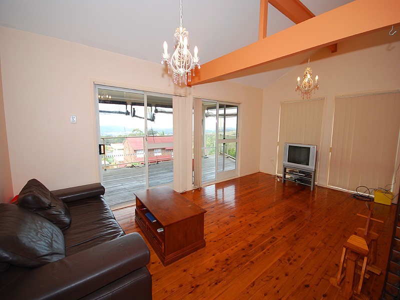 12 Karoom Street, Kariong NSW 2250