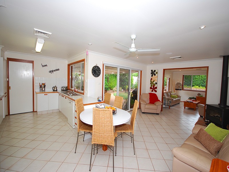 10 Gilford Street, Kariong NSW 2250