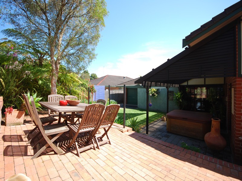 61 Casey Crescent, Kariong NSW 2250