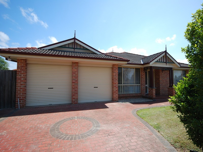 4 Garlick Street, Kariong NSW 2250