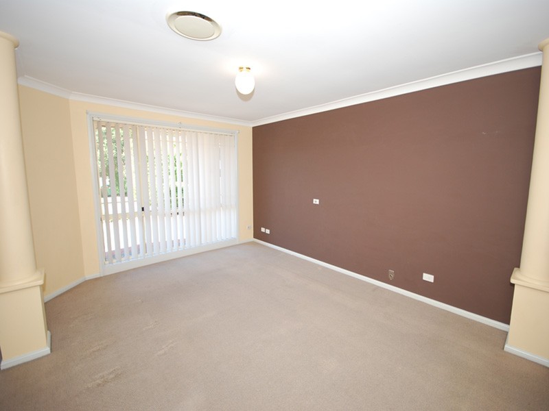 4 Garlick Street, Kariong NSW 2250