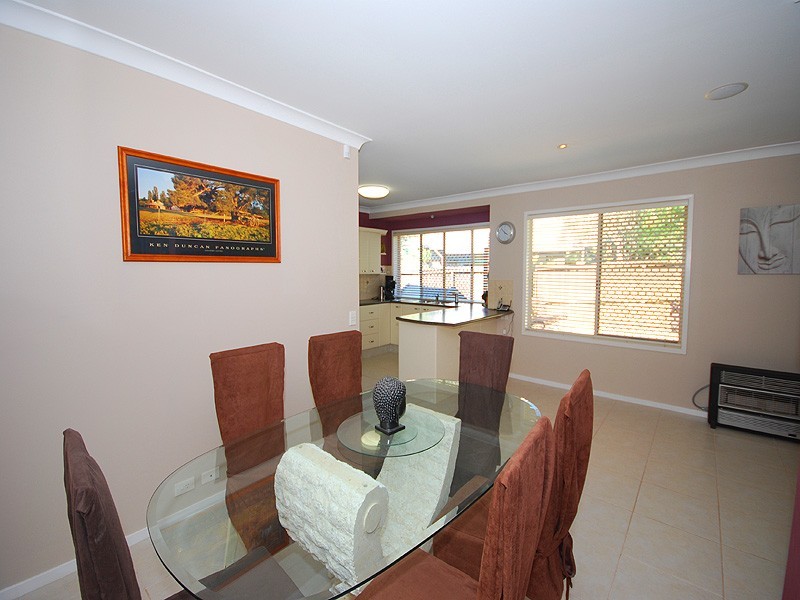 12 Woodley Close, Kariong NSW 2250