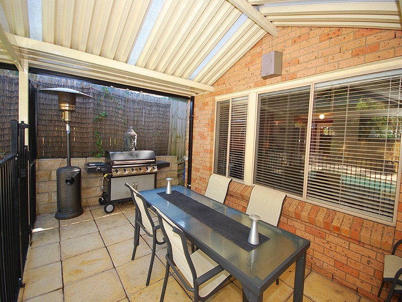 12 Woodley Close, Kariong NSW 2250