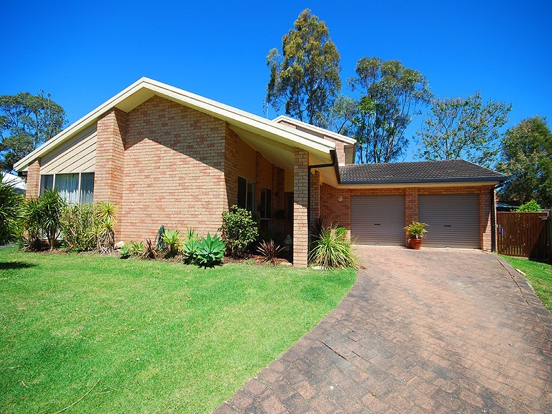 12 Woodley Close, Kariong NSW 2250