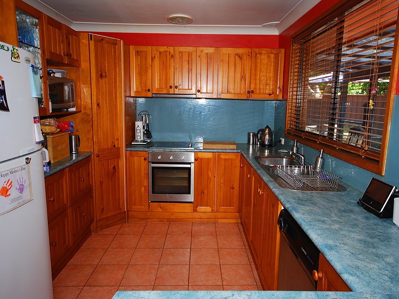 15 Jarrah Drive, Kariong NSW 2250