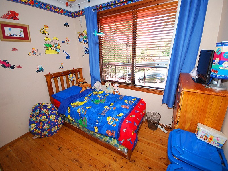 15 Jarrah Drive, Kariong NSW 2250