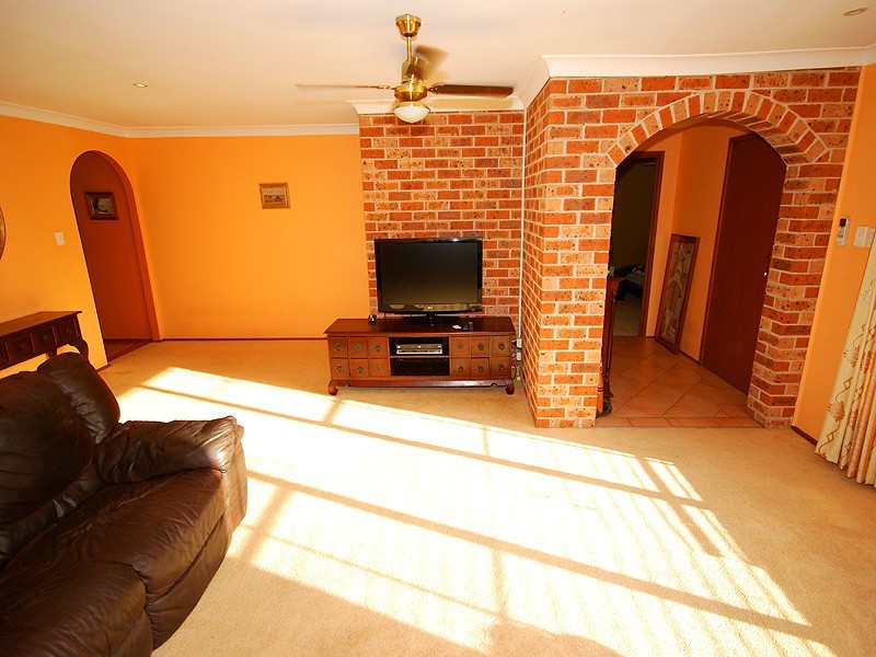 5 Lowry Close, Kariong NSW 2250