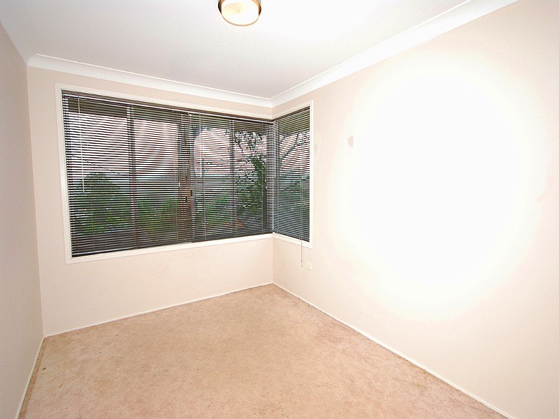 19 MacGregor Street, Wyoming NSW 2250