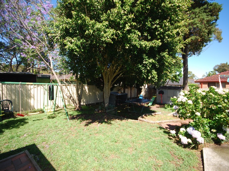 8 Percy Joseph Avenue, Kariong NSW 2250