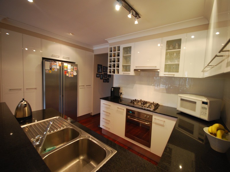 10 Cebalo Place, Kariong NSW 2250