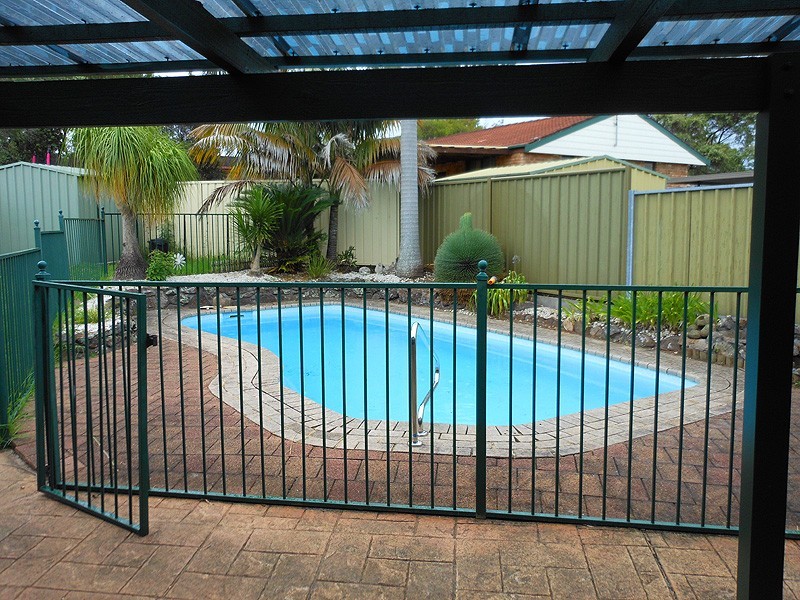 4 Gilford Street, Kariong NSW 2250