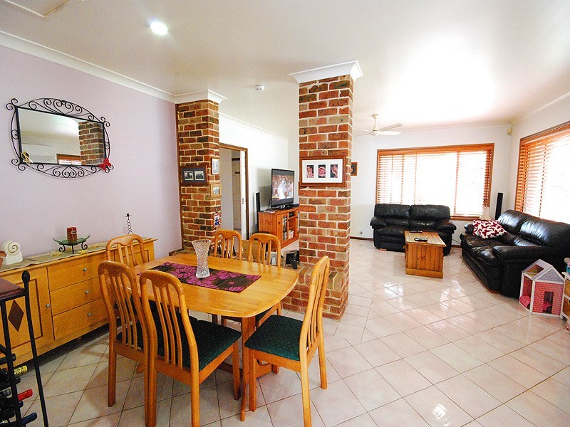 2 Reed Close, Kariong NSW 2250