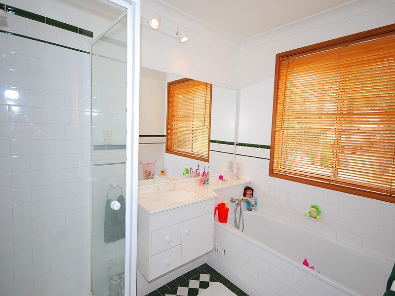 2 Reed Close, Kariong NSW 2250