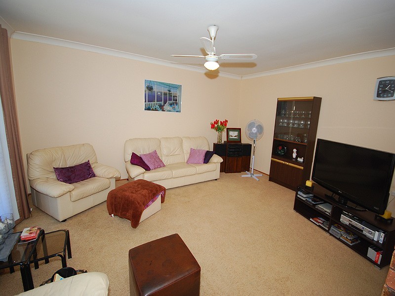 16 Foster Close, Kariong NSW 2250