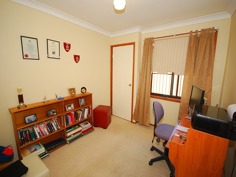 16 Foster Close, Kariong NSW 2250