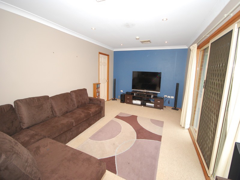 18 Truscott Avenue, Kariong NSW 2250