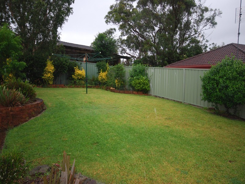 18 Truscott Avenue, Kariong NSW 2250