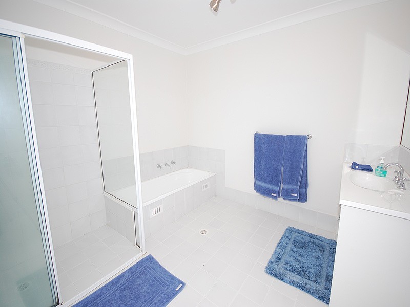 1/26 Percy Joseph Avenue, Kariong NSW 2250