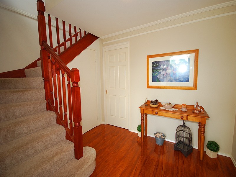 6 Halling Close, Kariong NSW 2250