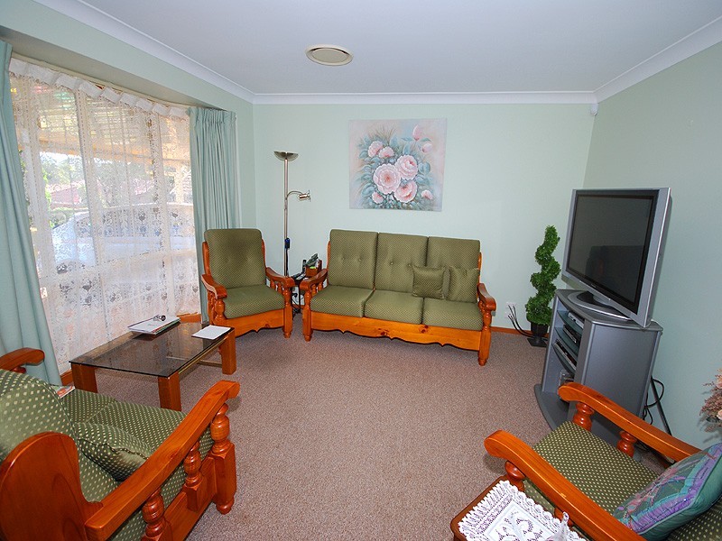 17 Stacey Close, Kariong NSW 2250