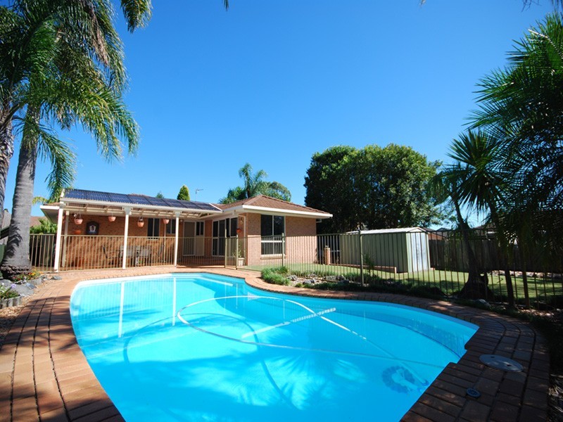 3 Roberta Avenue, Kariong NSW 2250