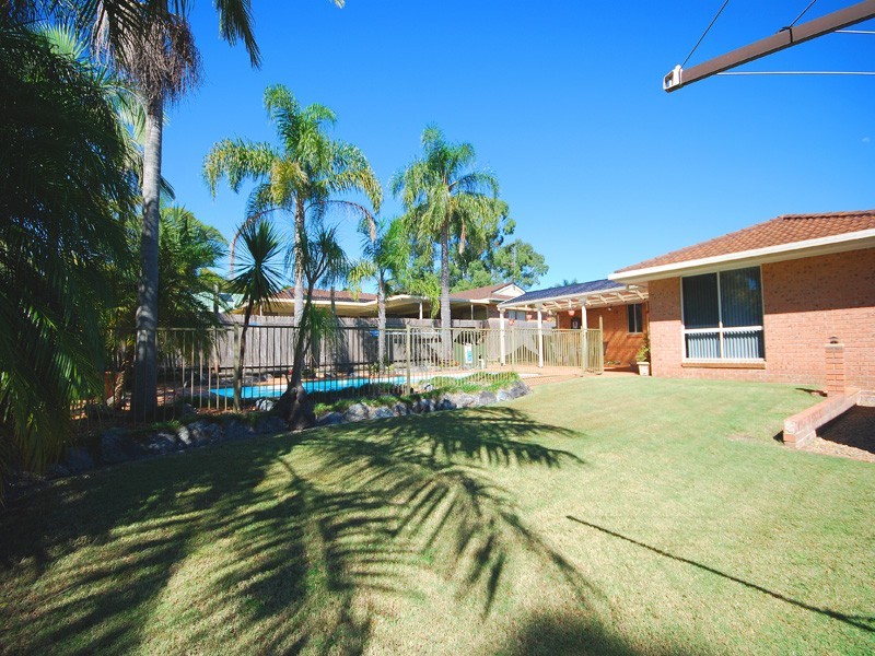 3 Roberta Avenue, Kariong NSW 2250