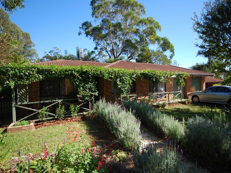 16 Follan Close, Kariong NSW 2250