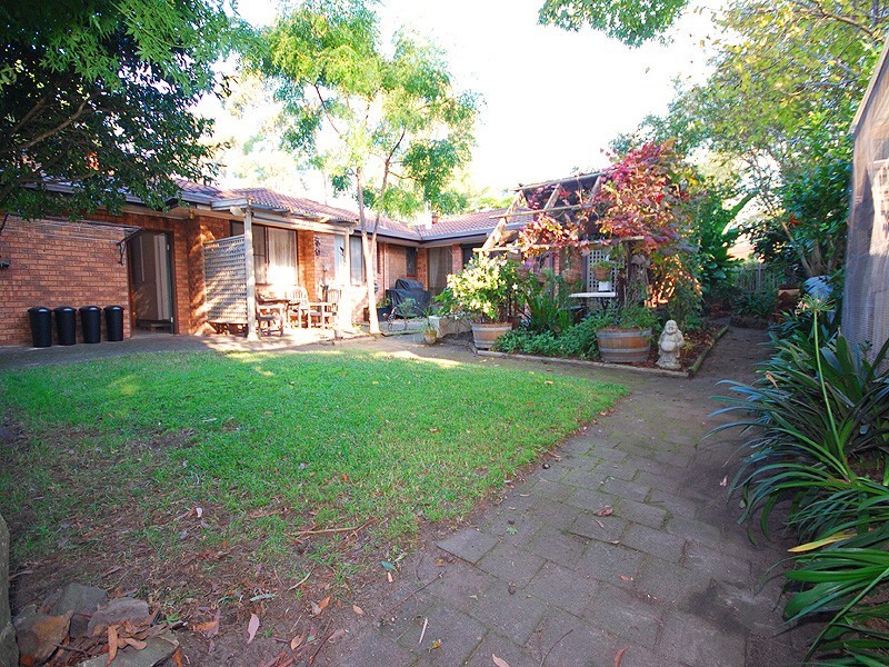 16 Follan Close, Kariong NSW 2250