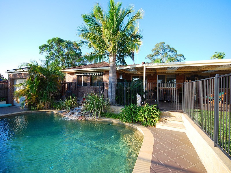 1 Lowe Place, Kariong NSW 2250