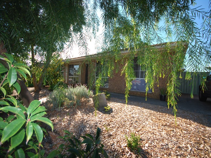 16 Sansom Street, Kariong NSW 2250