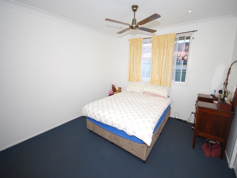 16 Sansom Street, Kariong NSW 2250