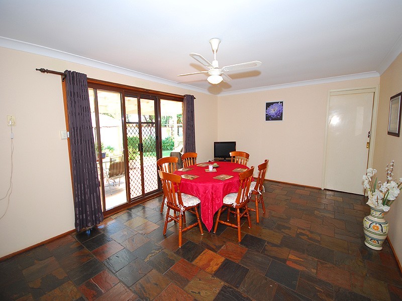 16 Foster Close, Kariong NSW 2250