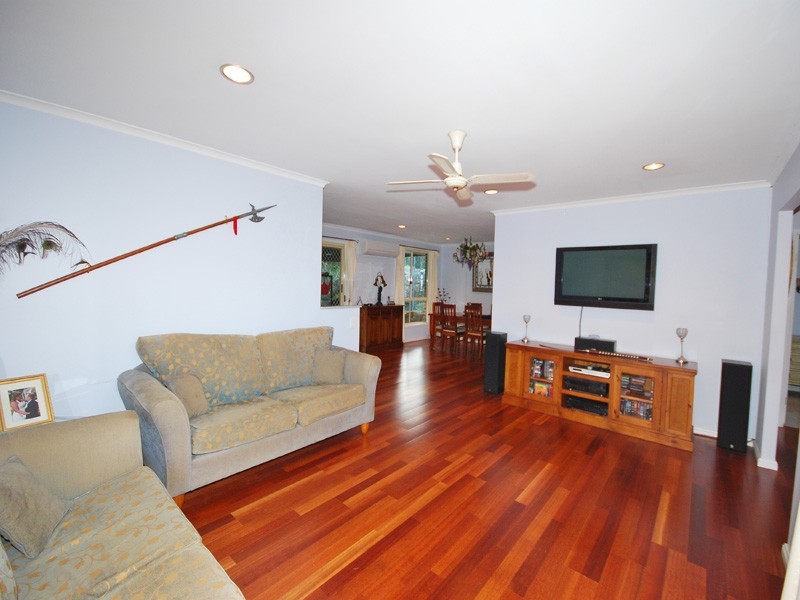 5 Barclay Close, Kariong NSW 2250